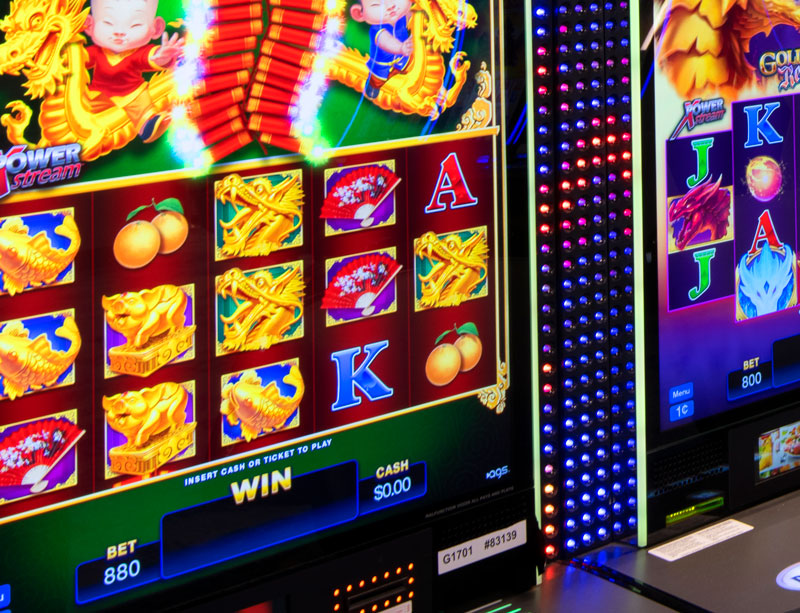 HOW DO YOU WIN A JACKPOT?